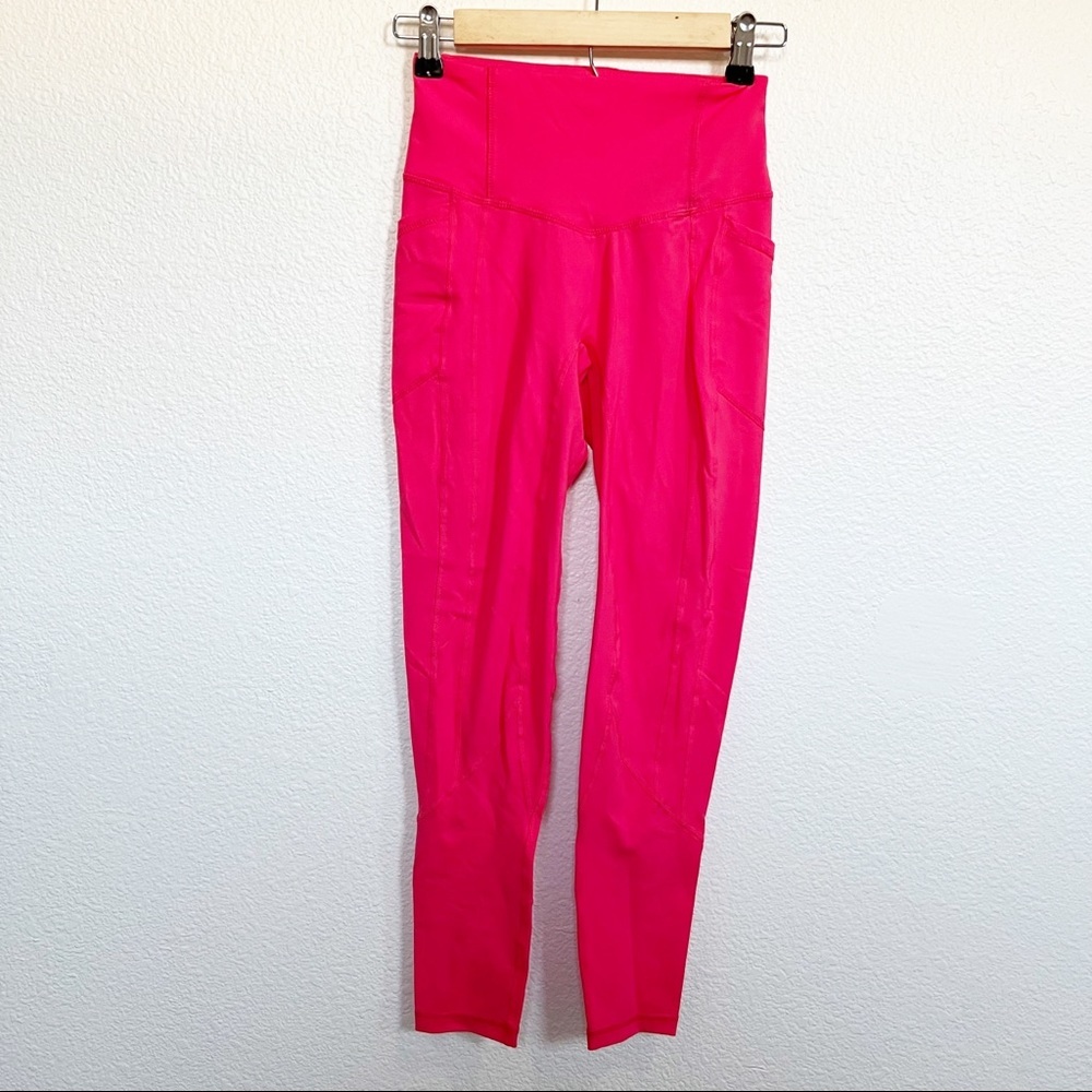 Til You Collapse- Coral Resilient Heart Booty Leggings XS